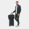 TRBG30-BLK-02_TravelBag30L_Black_NOMATIC_OM_04