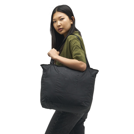 CTOT28-BLK-01_NavigatorCollapsibleTote28L_BLACK_NOMATIC_OM_02 Nomatic tote bag 28L