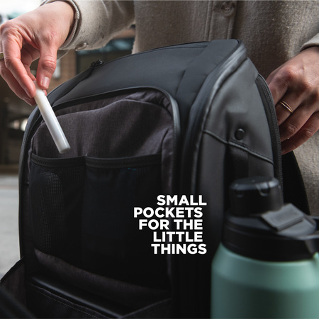 EDBK14-BLK-01_Nomatic_Backback14L_06_SmallPockets Sugerencia de uso Mochila para laptop 14L Nomatic