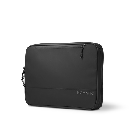 EDTC00-BLK-01_TechCase_Nomatic_Angle Tech Case Nomatic