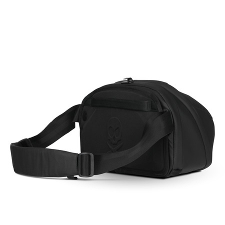 PMSLNG-BLK-01_McKinnonSling8L_NOMATIC_ECOMM_03 McKinnon Sling 8L Nomatic