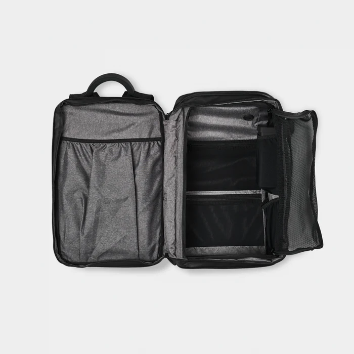 TRPK30-BLK-02_TravelPack20L_NOMATIC_ecomm_37